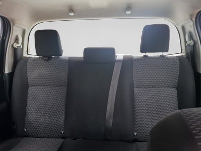 2023 Toyota HILUX D-CAB BASE