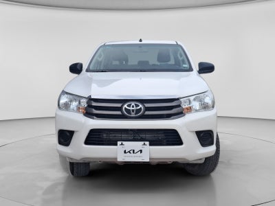 2023 Toyota HILUX D-CAB BASE