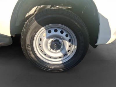 2023 Toyota HILUX D-CAB BASE