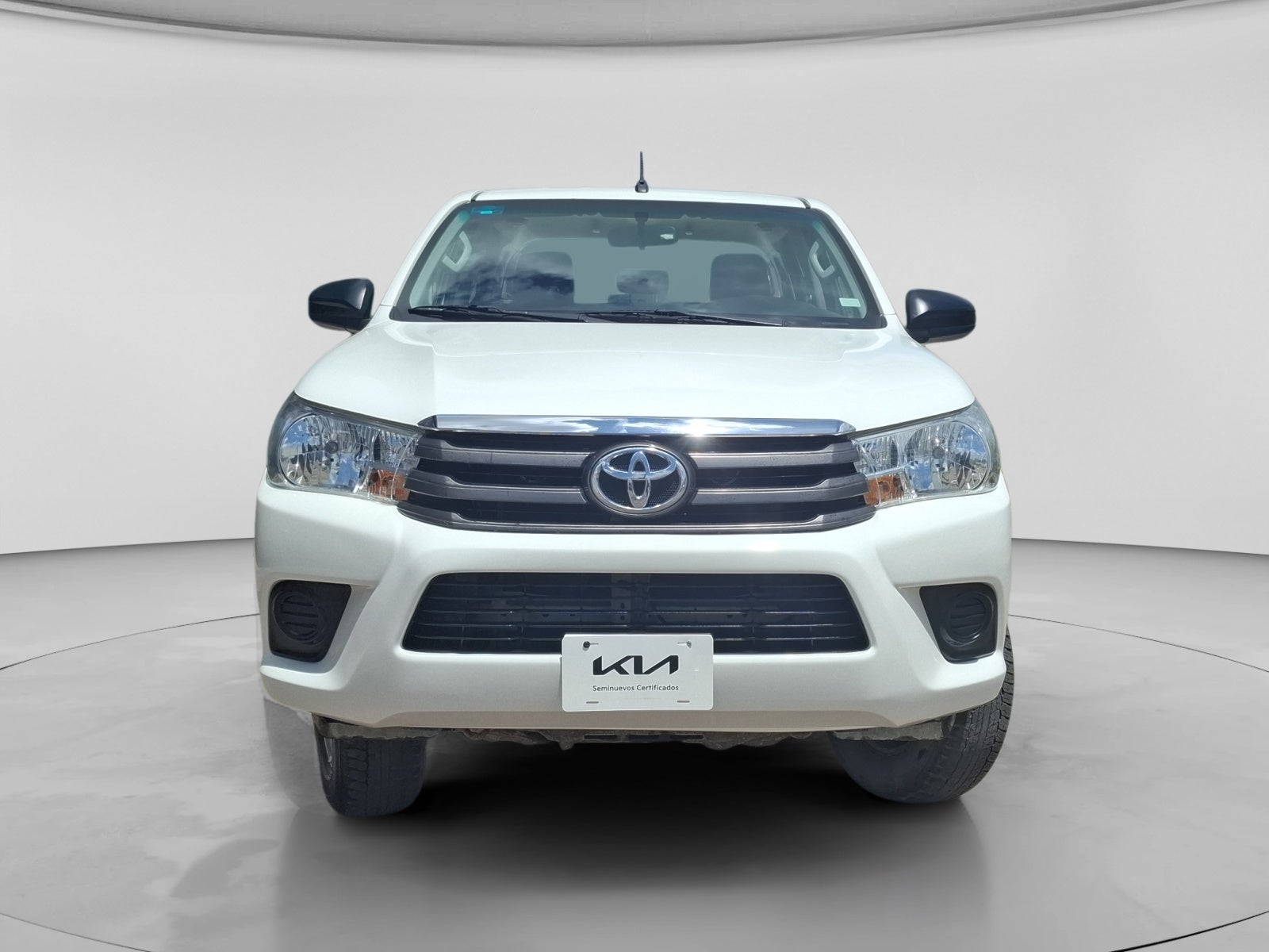 2023 Toyota HILUX D-CAB BASE