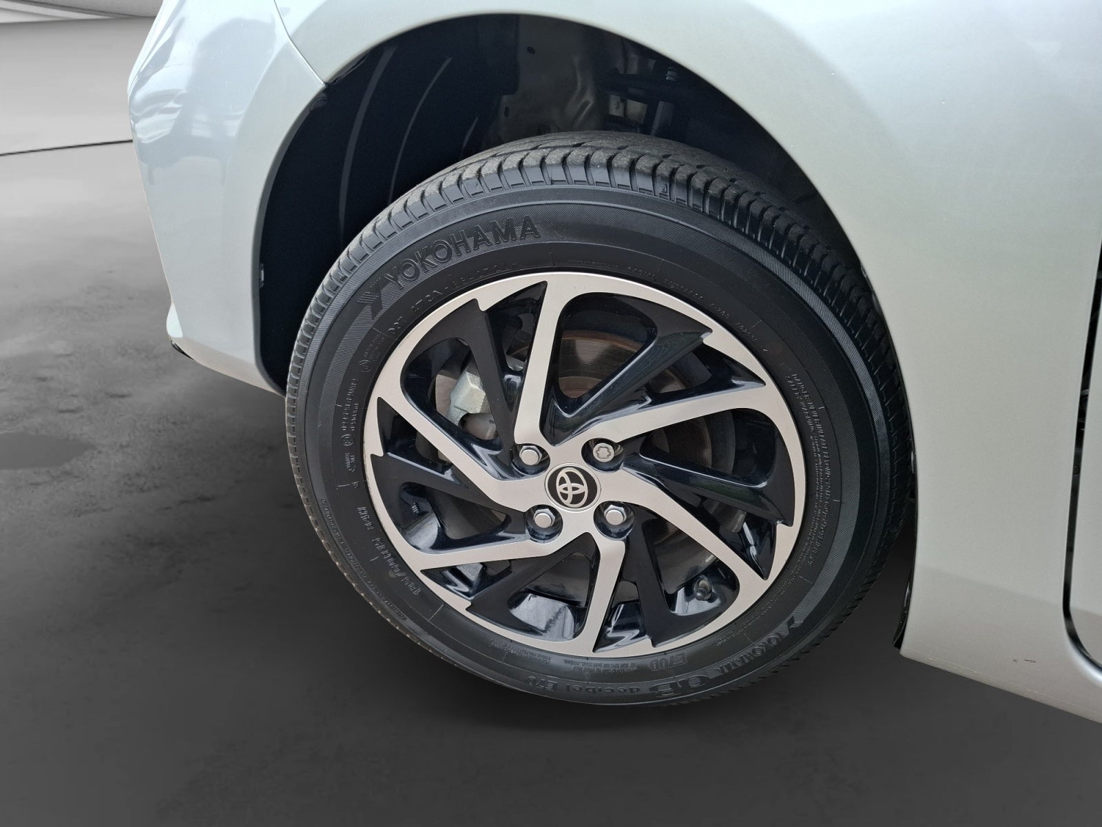 2021 Toyota YARIS YARIS SD S MT